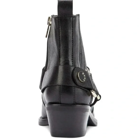DKNY Mina Black Leather boots - Size 6.5 NEW! - Picture 2 of 13